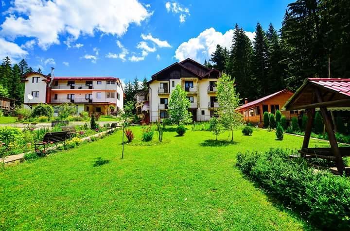 Pensiunea Lu' Movila Дурау Екстер'єр фото